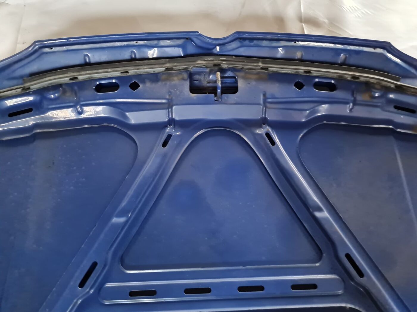 Pārsegs priekš VW GOLF IV 1999 3 Pārsegs priekš VW GOLF IV 1999