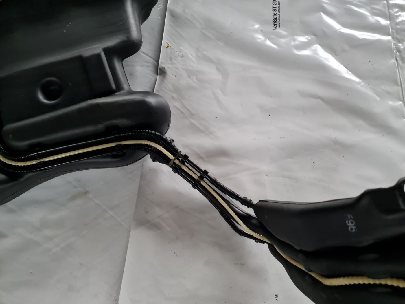 Degvielas tvertne priekš VW GOLF IV 1999 4 Degvielas tvertne priekš VW GOLF IV 1999