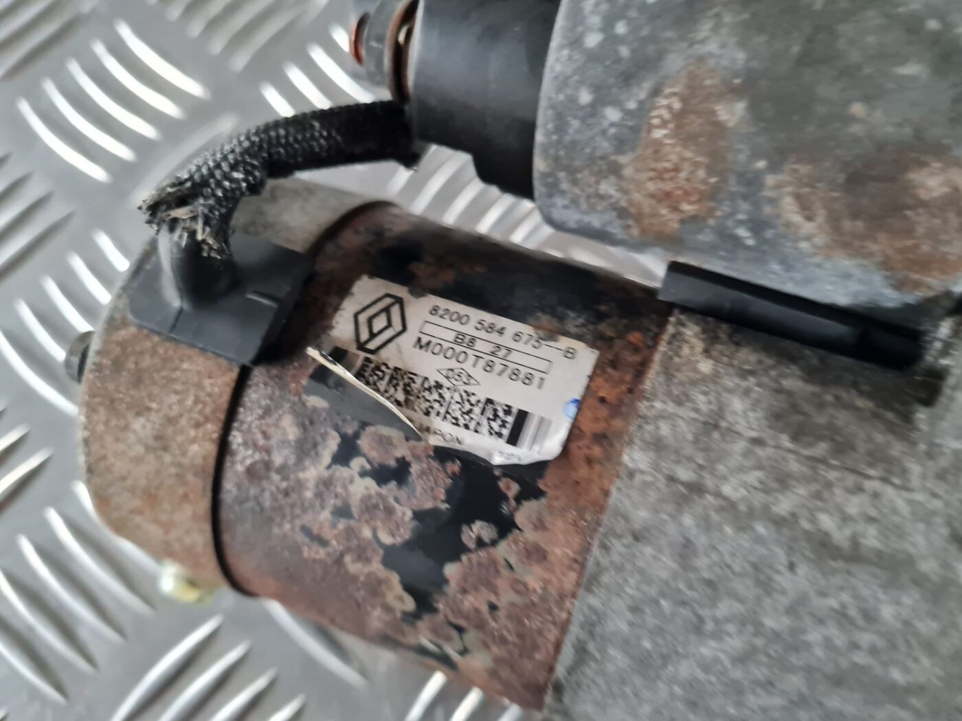 Starteris priekš RENAULT LAGUNA 2008 2 Starteris priekš RENAULT LAGUNA 2008