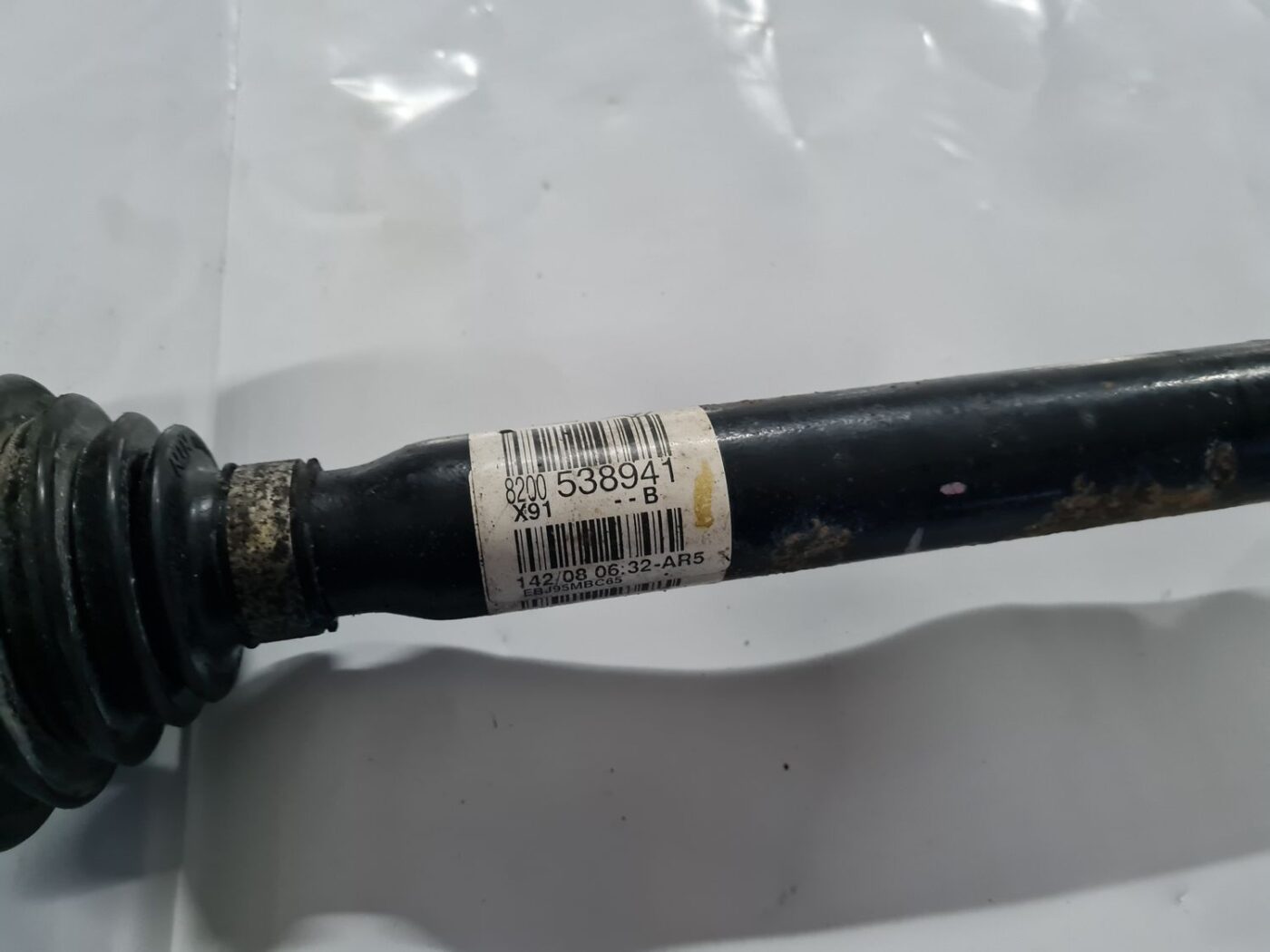 Pusass priekšējā kreisā priekš RENAULT LAGUNA 2008 2 Pusass priekšējā kreisā priekš RENAULT LAGUNA 2008