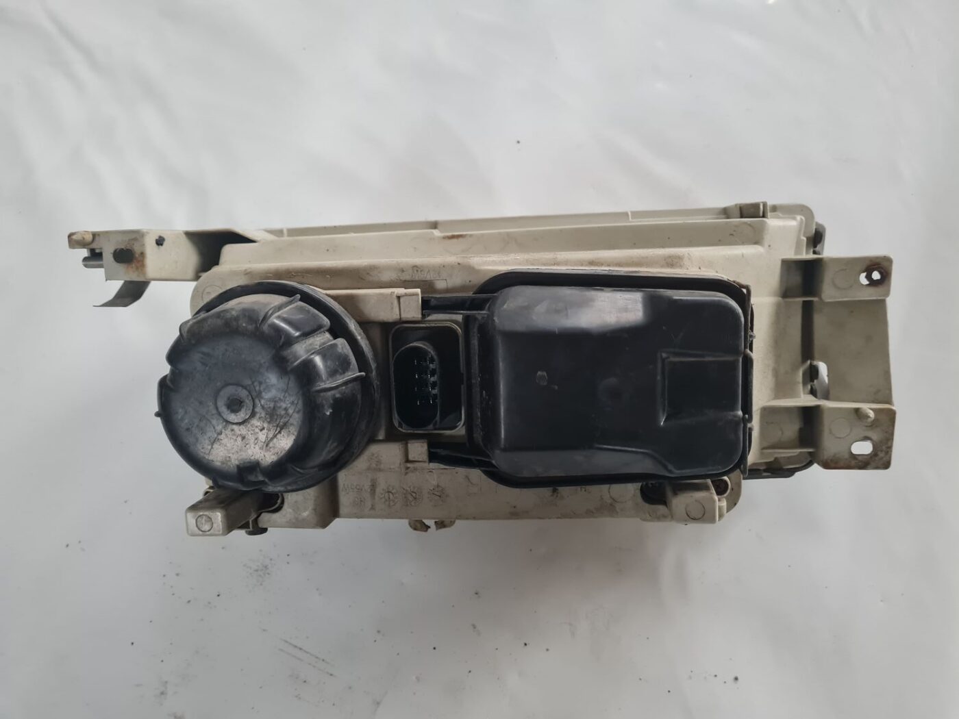 Priekšējais labais lukturis priekš SKODA OCTAVIA 2002 6 Priekšējais labais lukturis priekš SKODA OCTAVIA 2002