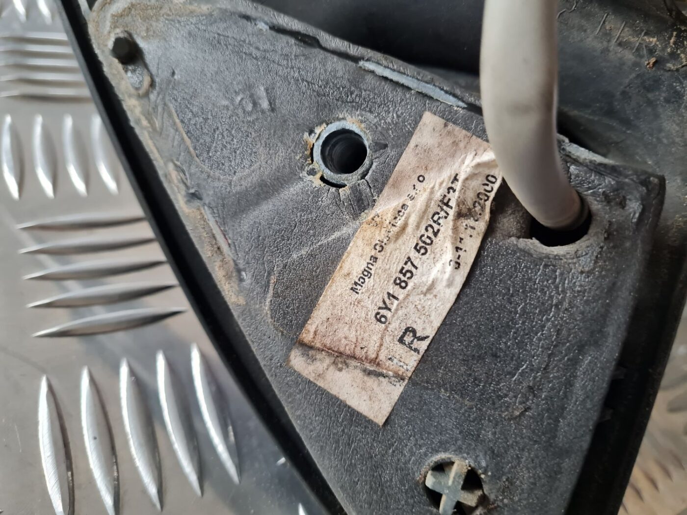 Ārējais spogulis, pa labi priekš ŠKODA FABIA 2003 3 Ārējais spogulis, pa labi priekš ŠKODA FABIA 2003