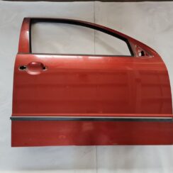 Priekšējās labās durvis priekš ŠKODA FABIA 2003