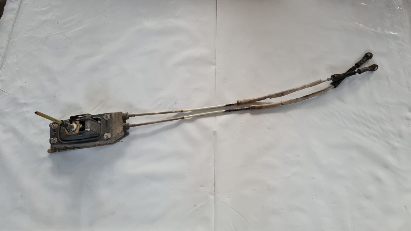 Ātrumu pārslēgšanas slēdzis priekš ŠKODA FABIA 2003 1 Ātrumu pārslēgšanas slēdzis priekš ŠKODA FABIA 2003