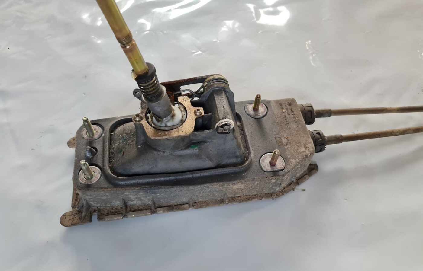 Ātrumu pārslēgšanas slēdzis priekš ŠKODA FABIA 2003 8 Ātrumu pārslēgšanas slēdzis priekš ŠKODA FABIA 2003