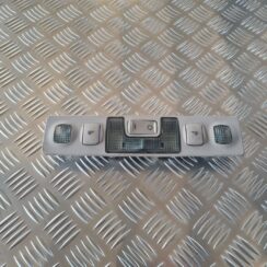 Aizmugurējo sēdvietu apgaismojums priekš AUDI A6 1998