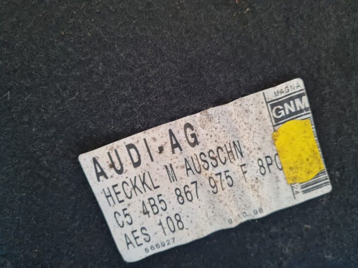 Bagāžnieka vāka liela apdare priekš AUDI A6 1998