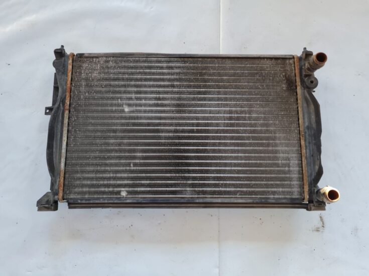 Dzesēšanas radiators priekš AUDI A6 1998