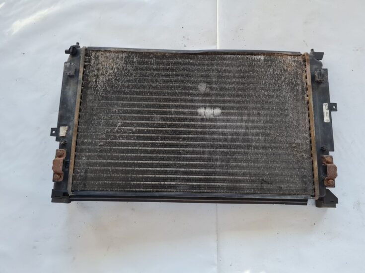 Dzesēšanas radiators priekš AUDI A6 1998