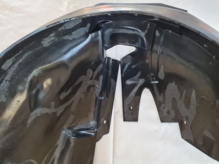 Aizmugurējais labais paspārns priekš AUDI A6 1998