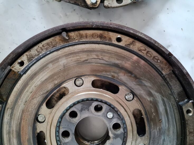Sajūga komplekts priekš AUDI A6 1998