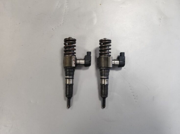Degvielas smidzinātājs priekš VW PASSAT B6 2006 ANGL. UNIVERSAL