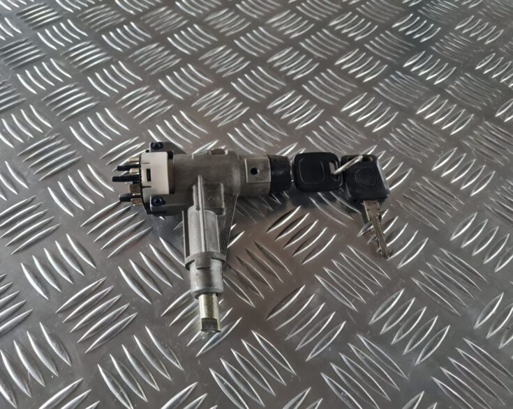 Aizdedzes slēdzene priekš AUDI 80 1991