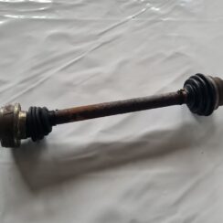 Pusass priekšējā kreisā priekš AUDI 80 1991