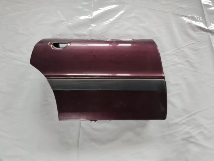 Aizmugurējās labās durvis priekš AUDI 80 1991