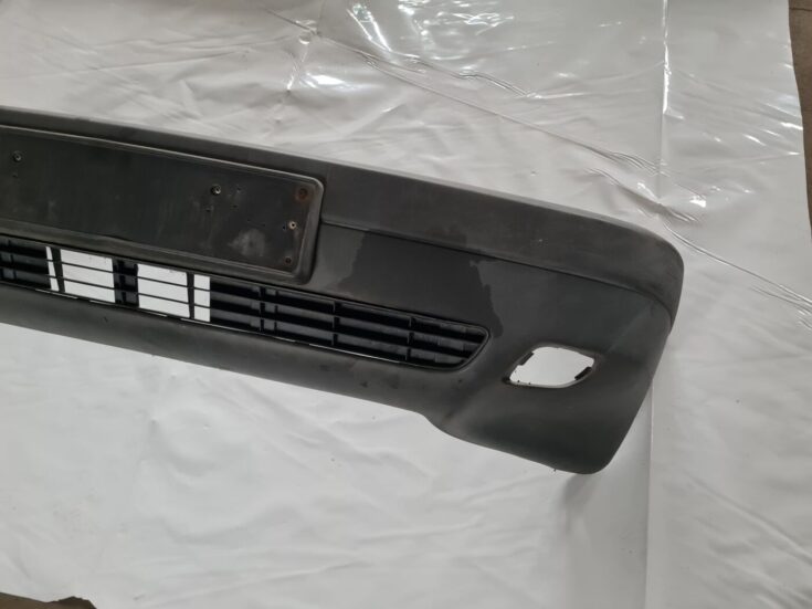 Priekšējais buferis priekš AUDI 80 1991