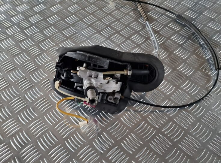 Ātrumu pārslēgšanas slēdzis priekš BMW 6 E63 645 2004