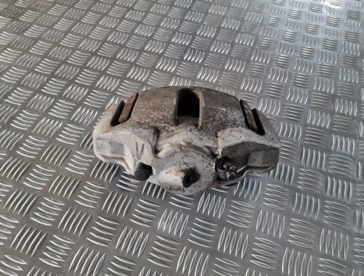 Priekšējais kreisais suports priekš BMW 6 E63 645 2004