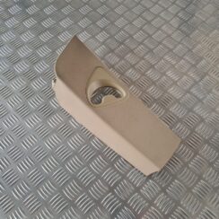 Vidējas salona statnes apdare priekš BMW 6 E63 645 2004