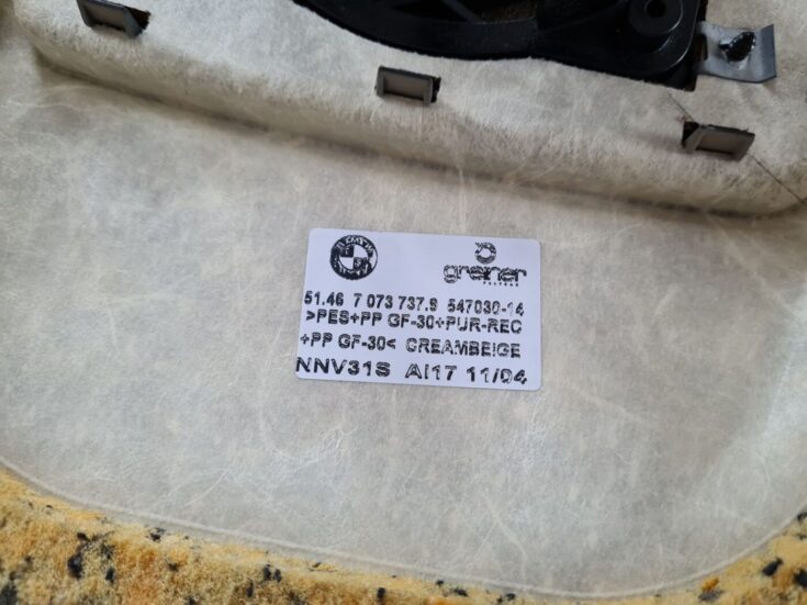 Bagāžnieka nodalījuma plaukts priekš BMW 6 E63 645 2004