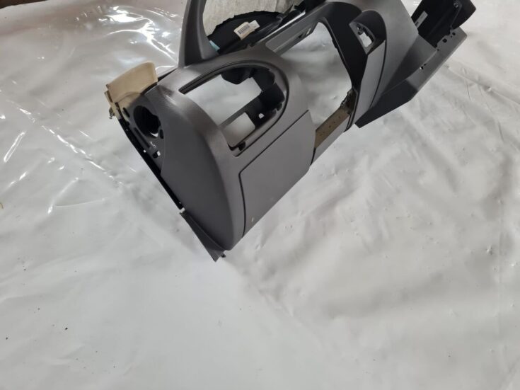 Mērinstrumentu panelis priekš BMW 6 E63 645 2004