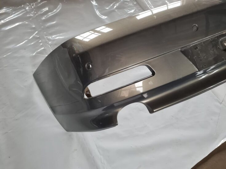 Aizmugures buferis priekš BMW 6 E63 645 2004
