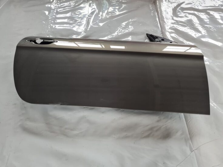 Priekšējās labās durvis priekš BMW 6 E63 645 2004