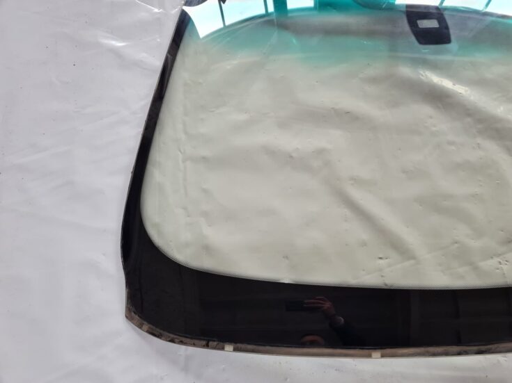 Vējstikls priekš BMW 6 E63 645 2004