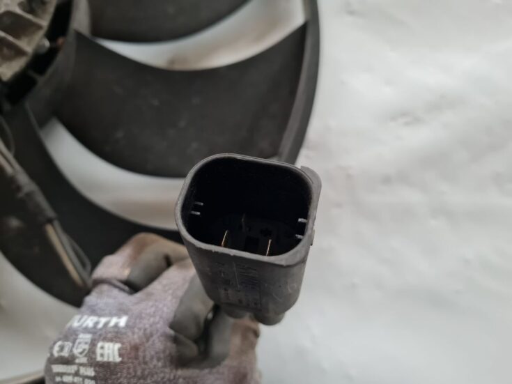 Dzesēšanas radiatora ventilators priekš BMW 6 E63 645 2004