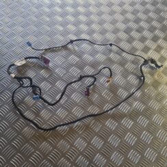 Durvju vadi priekš VW GOLF 5 2004