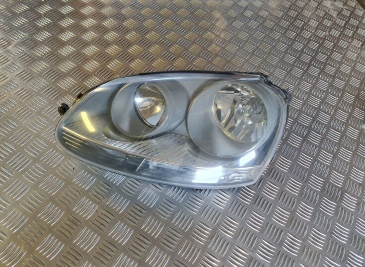 Priekšējais kreisais lukturis priekš VW GOLF 5 2004