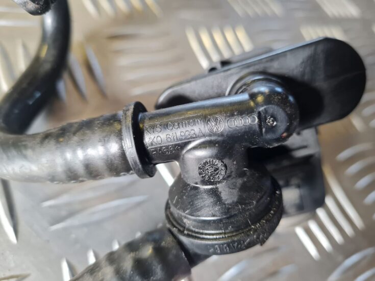 Gaisa spiediena devējs priekš VW GOLF 5 2004