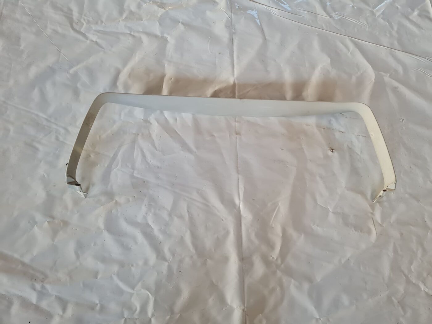 Bagāžnieka vāka apdare priekš VW GOLF 5 2004 2 Bagāžnieka vāka apdare priekš VW GOLF 5 2004