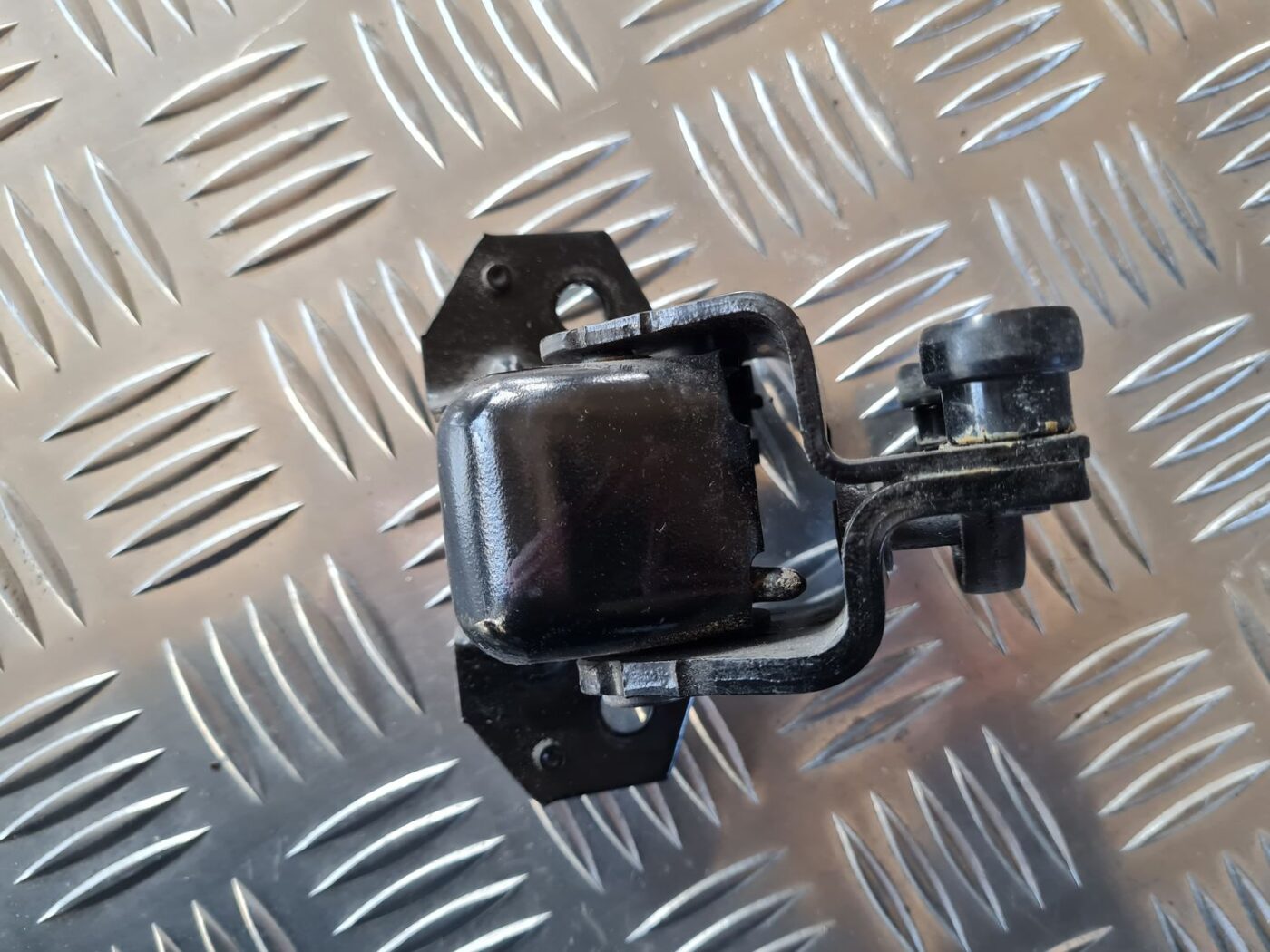 Bīdāmo durvju eņģe priekš CITROEN BERLINGO 2014 5 Bīdāmo durvju eņģe priekš CITROEN BERLINGO 2014