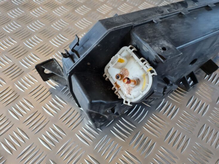 DPF/FAP šķidrās degvielas piedevas rezervuārs priekš CITROEN BERLINGO 2014