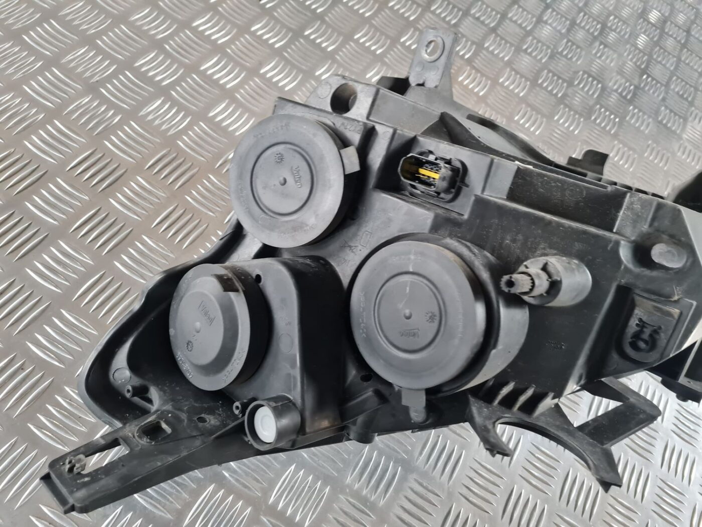 Priekšējais labais lukturis priekš CITROEN BERLINGO 2014 5 Priekšējais labais lukturis priekš CITROEN BERLINGO 2014