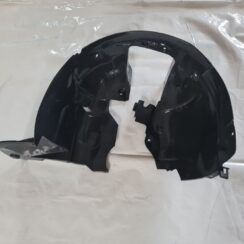 Priekšējais kreisais paspārns priekš CITROEN BERLINGO 2014