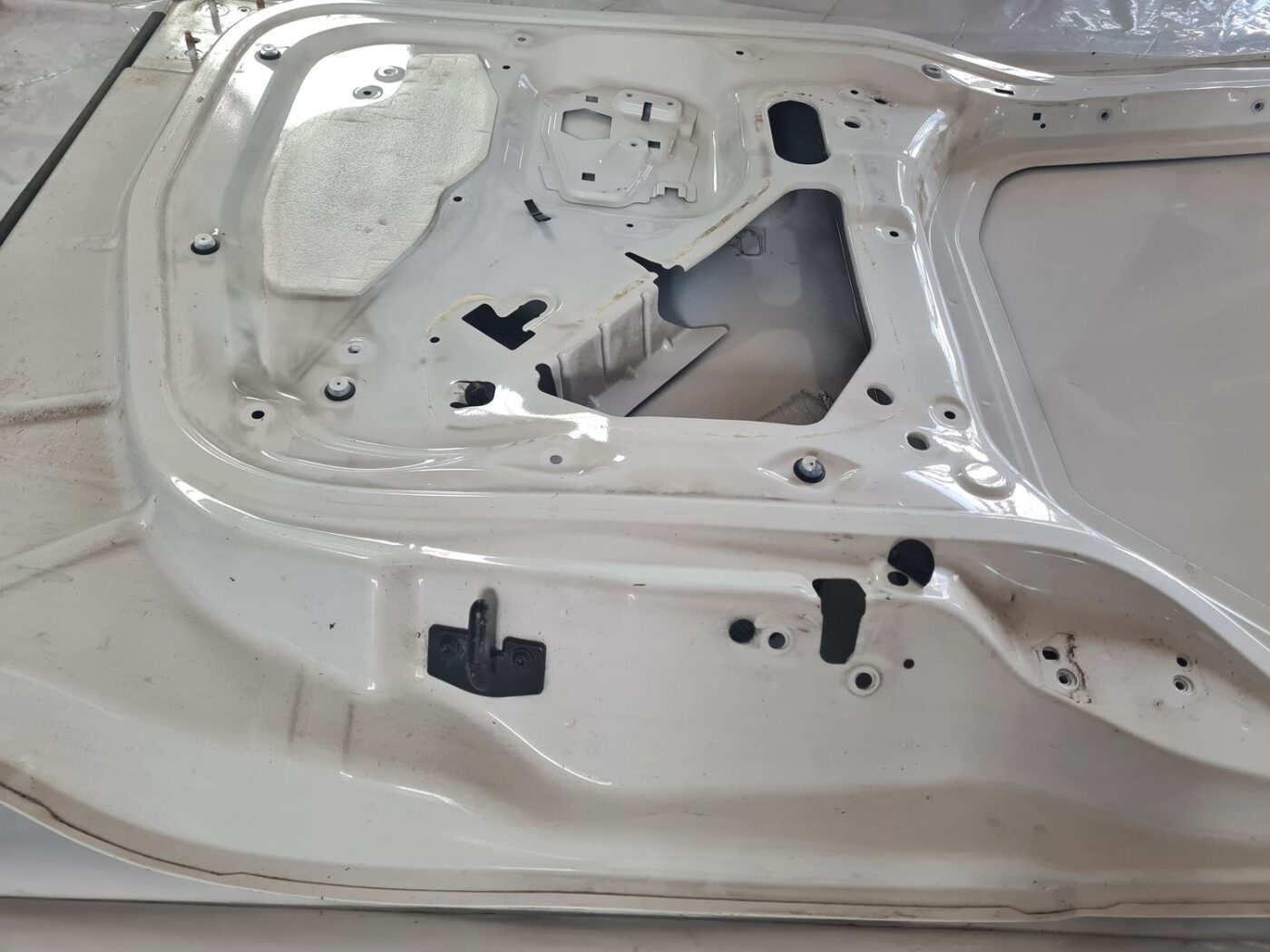 Sānu bīdāmās durvis priekš CITROEN BERLINGO 2014 4 Sānu bīdāmās durvis priekš CITROEN BERLINGO 2014