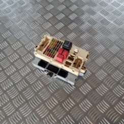 Drošinātāju bloks priekš FIAT STILO 2003