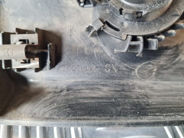 Durvju spoguļa apdares uzlika salonā (ar skaļruni) priekš FIAT STILO 2003