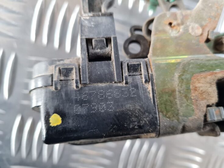 Aizmugurējo kreiso durvju slēdzene priekš FIAT STILO 2003