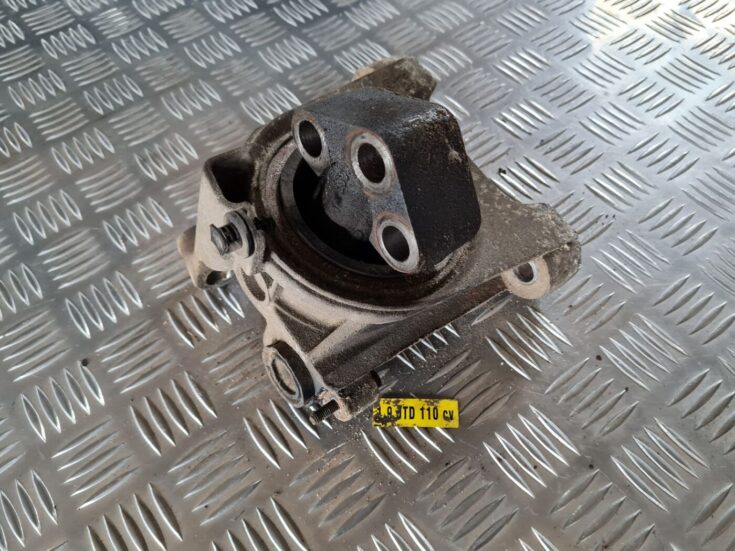 Dzinēja spilvens priekš FIAT STILO 2003