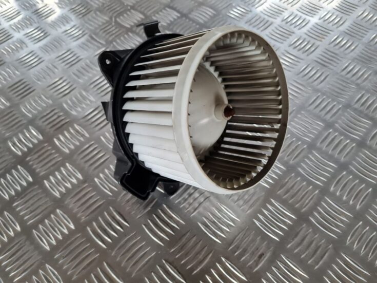 Salona ventilators priekš FIAT STILO 2003