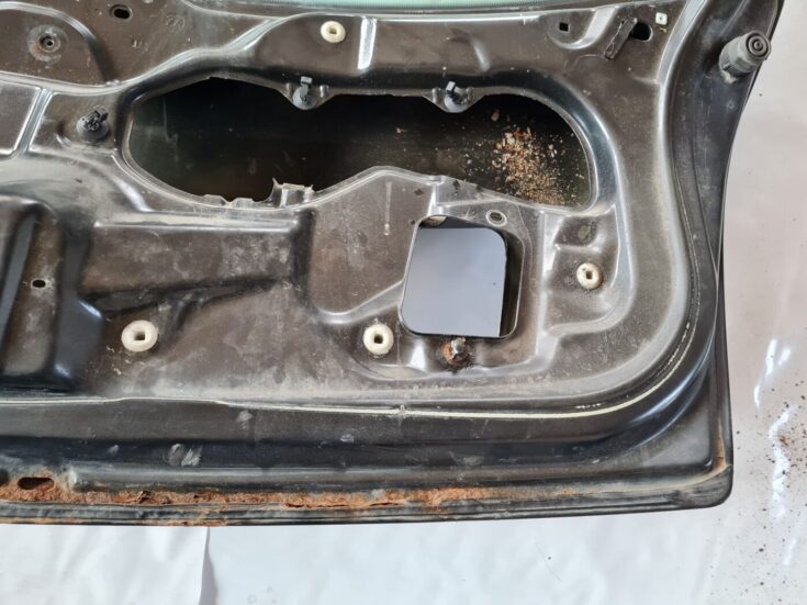 Bagāžnieka vāks priekš FIAT STILO 2003