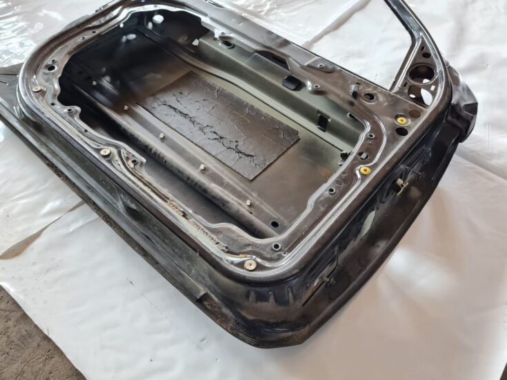 Priekšējās kreisās durvis priekš FIAT STILO 2003
