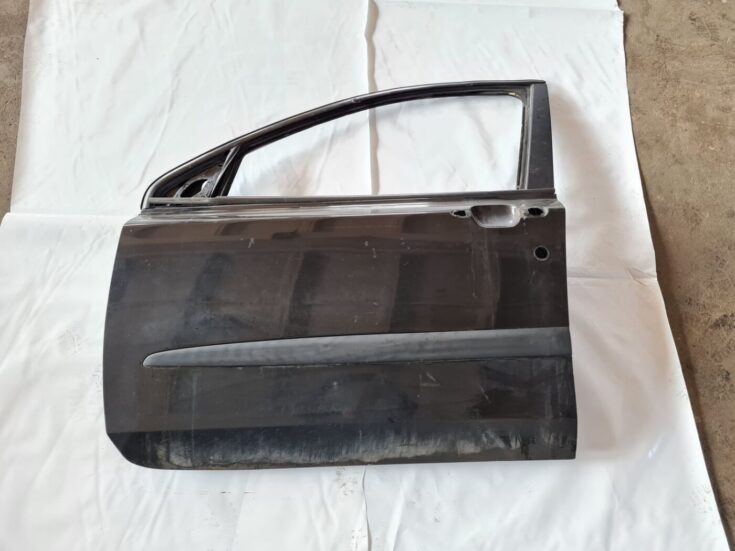 Priekšējās kreisās durvis priekš FIAT STILO 2003
