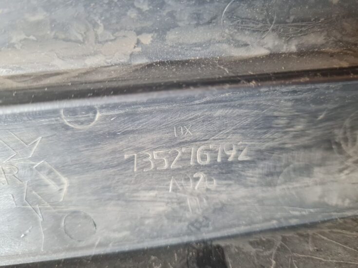 Sliekšņa priekšēja laba uzlika (salonā) priekš FIAT STILO 2003