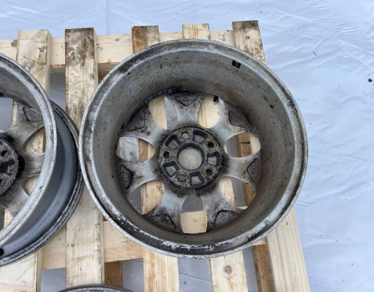 Lietais disks - vieglmetāla priekš HONDA ACCORD 2007 YR565P
