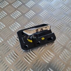 Salona durvju rokturis, aizmugures kreisais priekš DODGE JOURNEY 2010