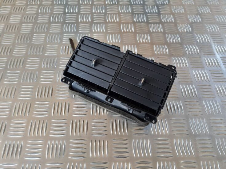 Mērinstrumentu paneļa gaisa vads, centrā priekš DODGE JOURNEY 2010